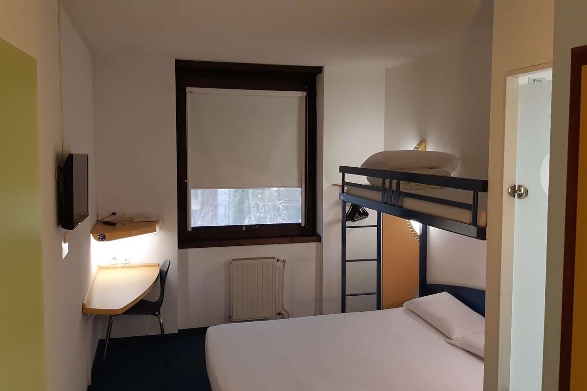 Kyriad Direct Montauban Centre Ngoại thất bức ảnh